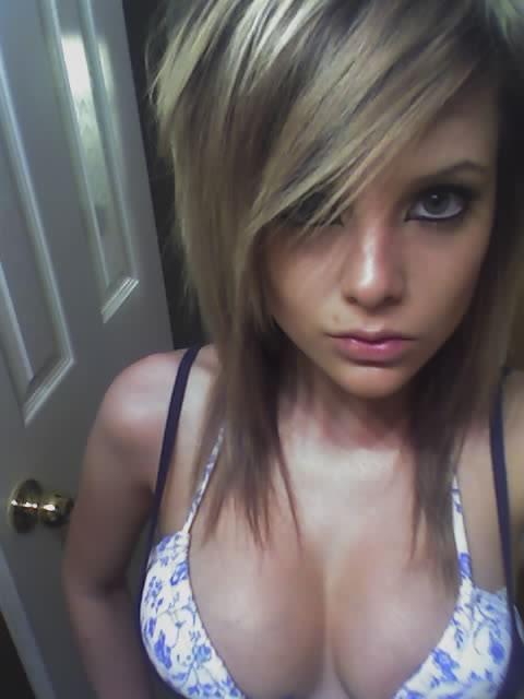 Imagen etiquetada con: Blonde, Eyes, Lingerie