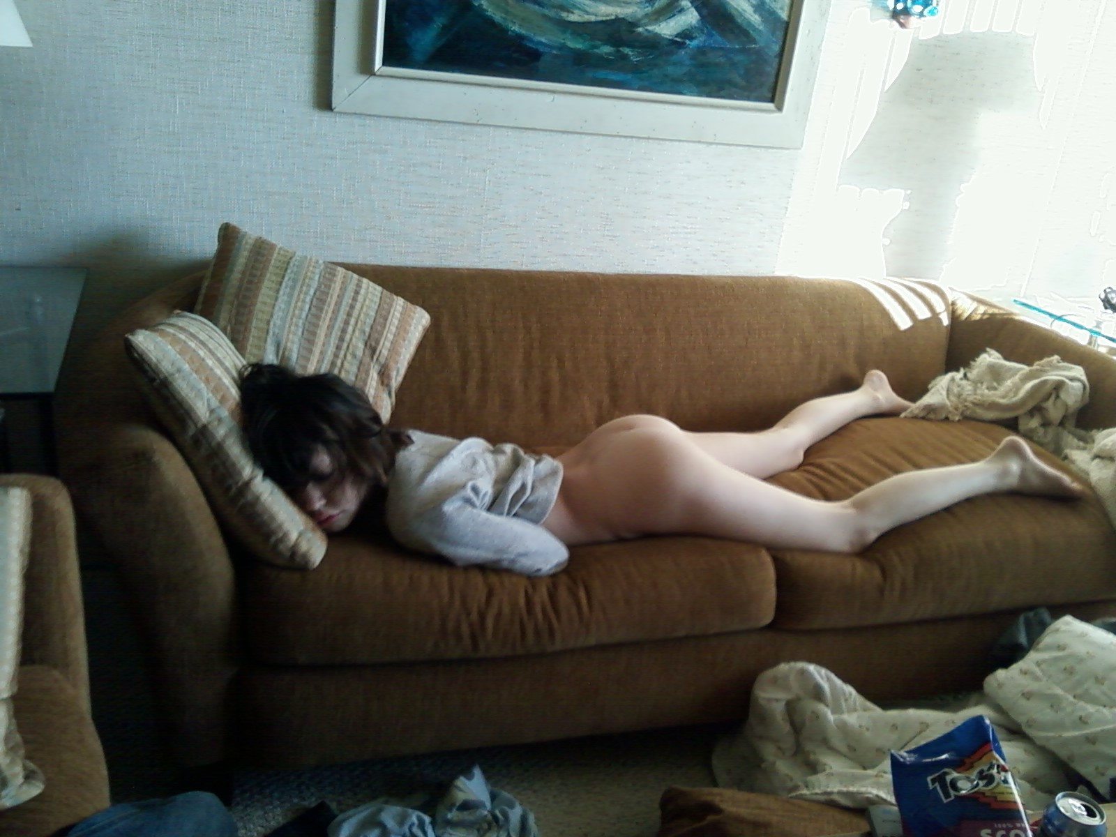 Imagen etiquetada con: Brunette, Feet, Legs, Sexy Wallpaper, Sleeping, Ass - Butt