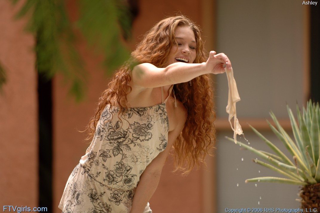 Imagen etiquetada con: Skinny, American, Ashley Gracie, FTV Girls, Redhead, Sexy Wallpaper, Smiling, Cute