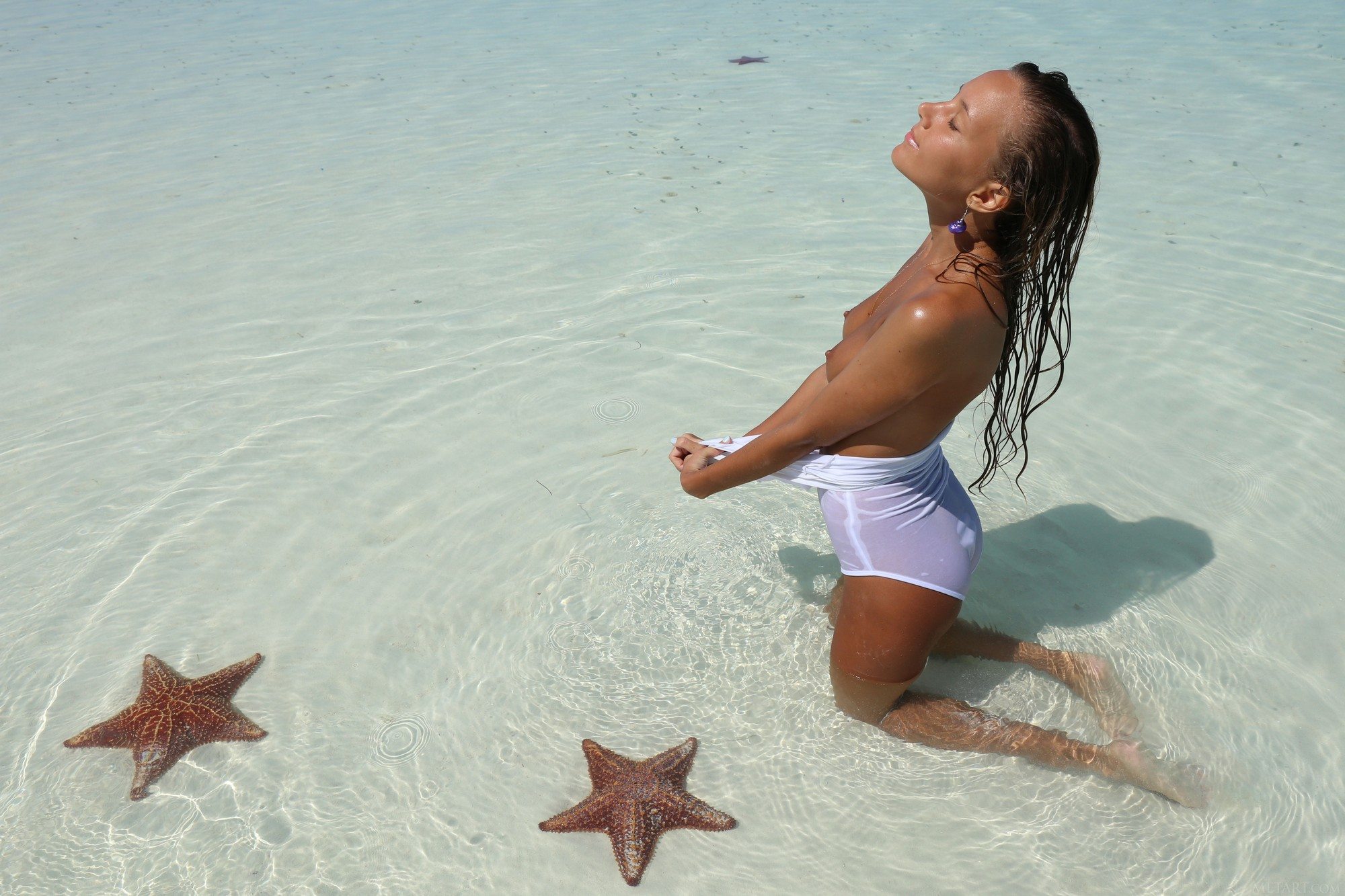 Imagen etiquetada con: Skinny, Beach, Blonde, Katya Clover - Mango A, Legs, MET Art, Russian, Sexy Wallpaper, Vlad Kleverov, Ydenar, Cute, Small Tits, Tanned