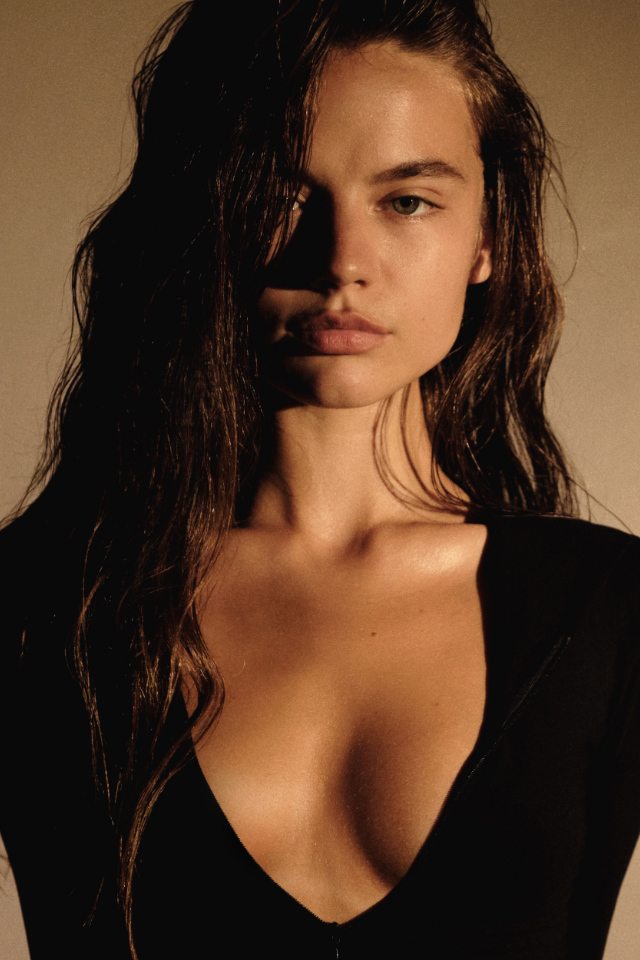 Imagen etiquetada con: Skinny, Brunette, Eyes, Russian, Veronika Safronenko - Vero Hanberg - verohanberg, Cute