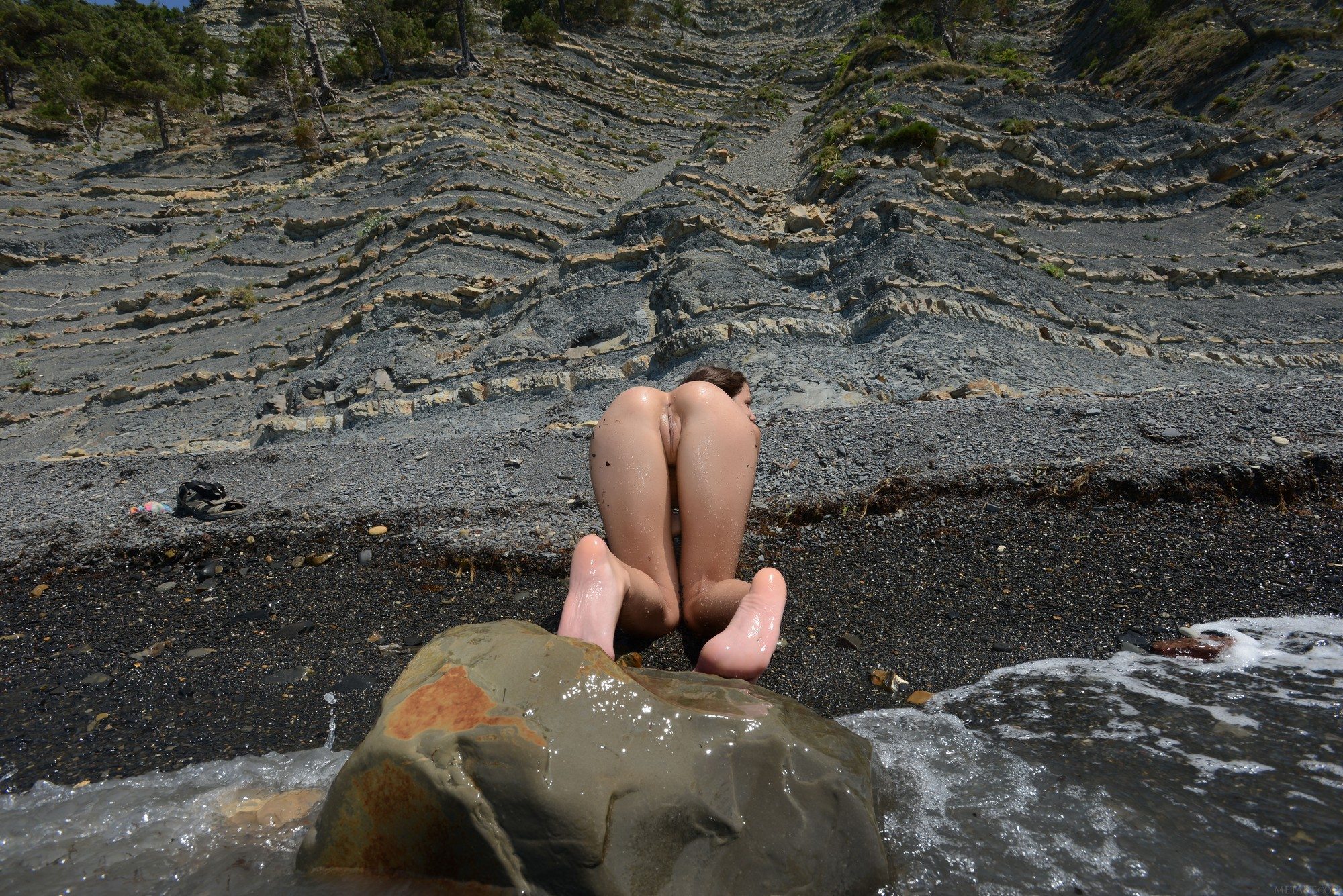 Imagen etiquetada con: Skinny, Brunette, Foxy Di - Nensi B - Medina U, MET Art, Mikhail Paramonov - Paromov, Nature, Nyuso, Russian