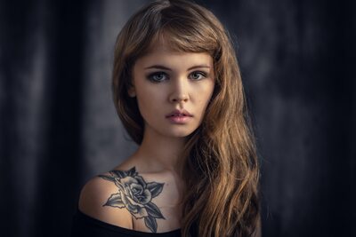 Imagen etiquetada con: Anastasia Scheglova, Brunette, Cute, Eyes, Safe for work, Sexy Wallpaper, Tattoo