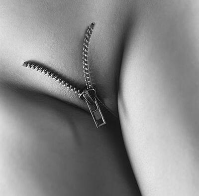 Imagen etiquetada con: Black and White, Art, Pussy