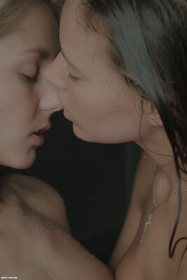 Imagen etiquetada con: Blonde, Clean Wet, Katya Clover - Mango A, Pinky June - Grace C - Anneli, X-Art, 2 girls, Czech, Face, Kissing, Lesbian, Russian