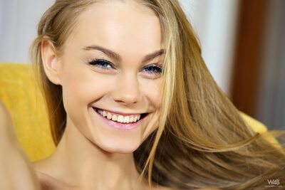 Imagen etiquetada con: Blonde, Eyes, Nancy Ace - Nancy A, Second Day with Nancy, Sexy Wallpaper, Smiling, Ukrainian, Watch4Beauty, Cute, Safe for work