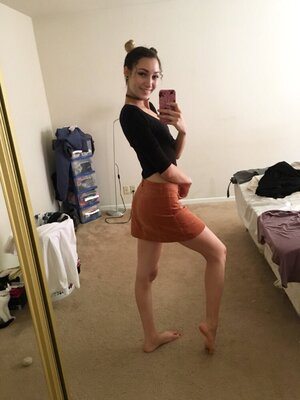 Imagen etiquetada con: Bambii Bonsai, Brunette, Camgirl, Chaturbate, nood.tv