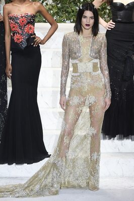 Imagen etiquetada con: Kendall Jenner, Brunette, American, Celebrity - Star, Safe for work