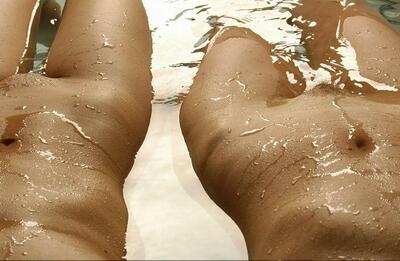 Imagen etiquetada con: MET Art, Sexy Wallpaper, Wet, 2 girls, Tummy