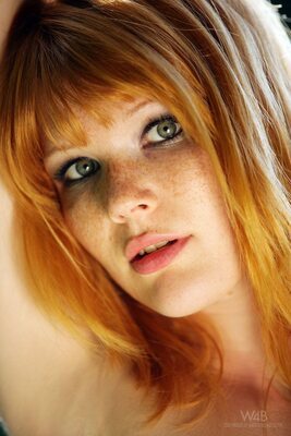 Imagen etiquetada con: Mia Sollis, Watch4Beauty, Redhead, Czech