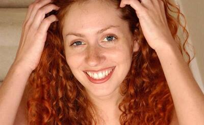 Imagen etiquetada con: Redhead, Eyes, Face, Safe for work, Smiling