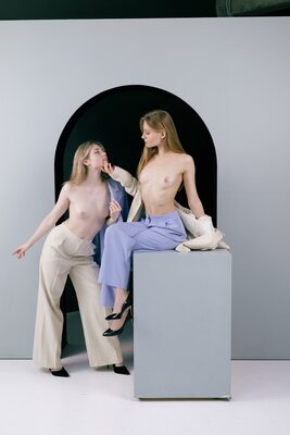 Imagen etiquetada con: Skinny, Alice Lismagi, Blonde, Igor Kuprianow, Victoria, 2 girls, Art, Cute, Small Tits, Tummy