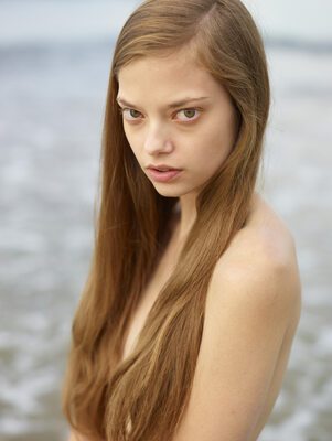 Picture tagged with: Skinny, American, Aphrodite, Beach, Brunette, Eyes, Hegre Art, Jennifer Anne Sullins - Ryonen Cava, Cute, Shy