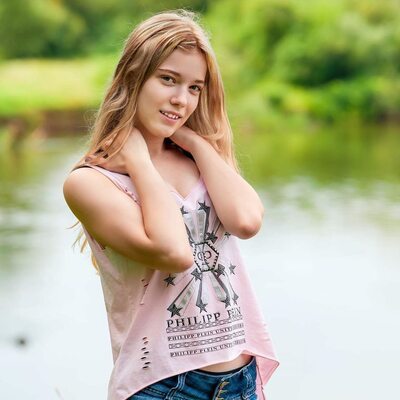 Imagen etiquetada con: Skinny, Blonde, Viktoriya Dorofeeva - Rare Tori - Red Royz, Cute, Eyes, Nature