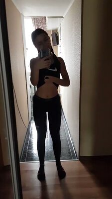 Imagen etiquetada con: Skinny, Brunette, Camgirl, Chaturbate, MeowMeowMay, OnlyFans, Selfie