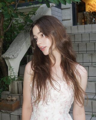Imagen etiquetada con: Skinny, Brunette, Dasha Taran, Cute, Eyes, Russian, Safe for work