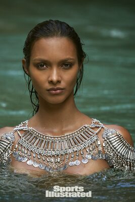 Imagen etiquetada con: Skinny, Brunette, Lais Ribeiro, Sports Illustrated, Bikini, Brazilian, Celebrity - Star, Cute, Nature