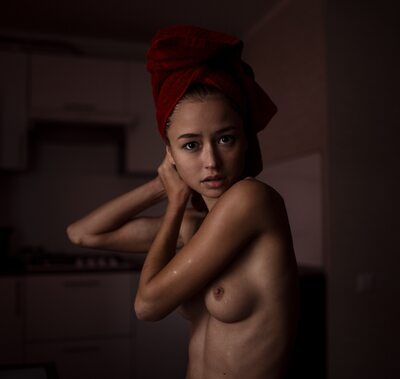 Imagen etiquetada con: Skinny, Brunette, Roman Filippov, Art, Cute, Eyes, Shy, Small Tits