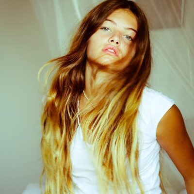 Imagen etiquetada con: Skinny, Brunette, Thylane Blondeau, Celebrity - Star, Cute, Eyes, French, Safe for work