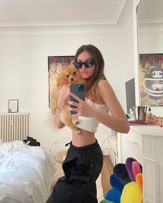 Imagen etiquetada con: Skinny, Brunette, Thylane Blondeau, Celebrity - Star, Cute, French, Safe for work, Selfie