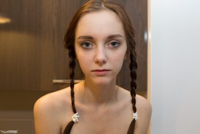 Imagen etiquetada con: Skinny, Lapa, Redhead, Teen Porn Storage, Watch Me, Braid, Cute, Eyes, Face, Russian, Sexy Wallpaper