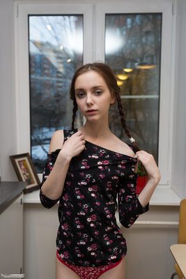 Imagen etiquetada con: Skinny, Lapa, Redhead, Teen Porn Storage, Watch Me, Braid, Cute, Lingerie, Russian, Shy
